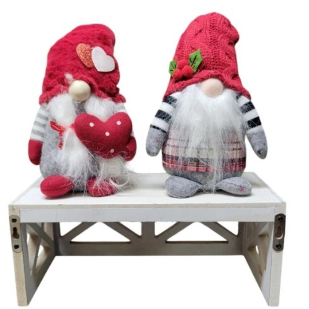 Set of Two Holiday Gnomes - NIP